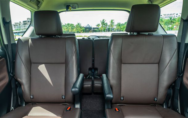 toyota-innova-2021-9