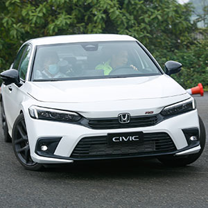 Xe Honda Civic 2023 đánh giá chi tiết, hình ảnh, thông số. Báo giá, ưu đãi.