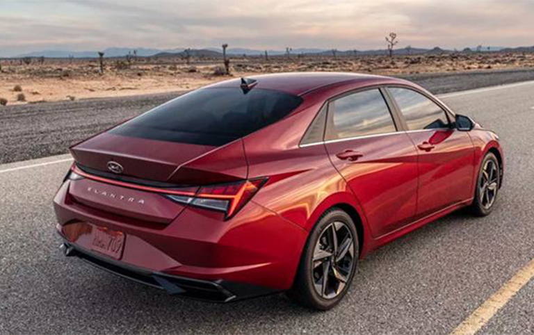 hyundai-elantra-2021-4