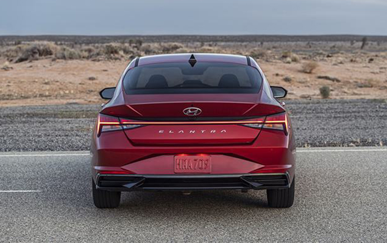 hyundai-elantra-2021-5