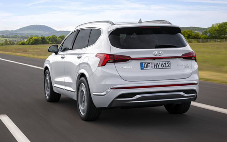 hyundai-santafe-2021-3