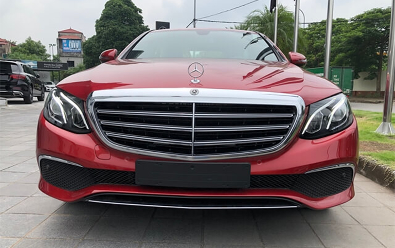 mercedes-benz-e200-2021-3