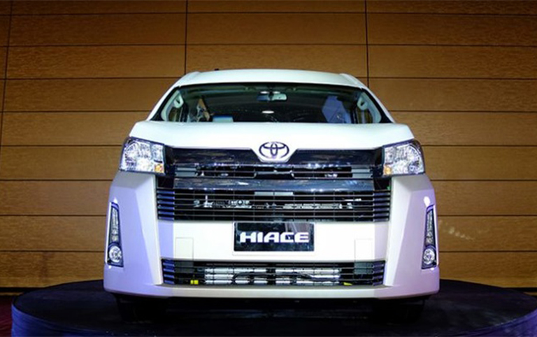 toyota-hiace-2020-9