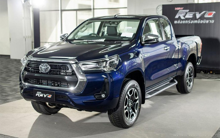 toyota-hilux-2021-1