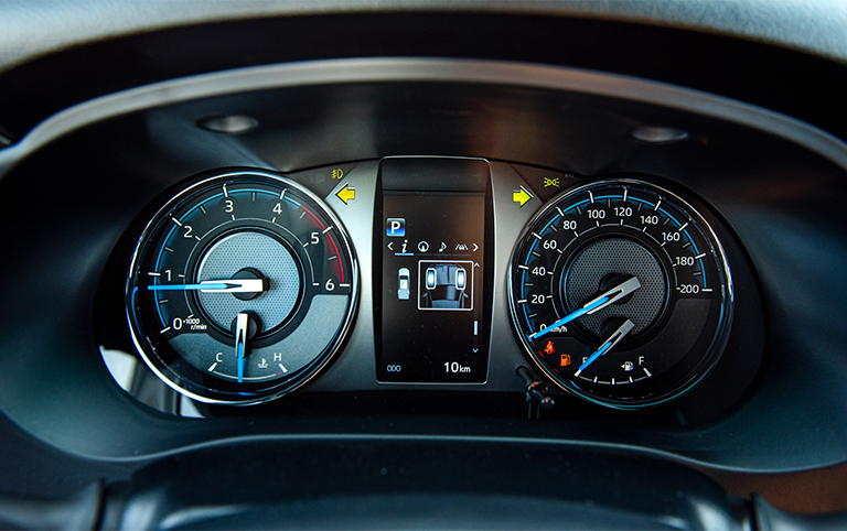 toyota-hilux-2021-15