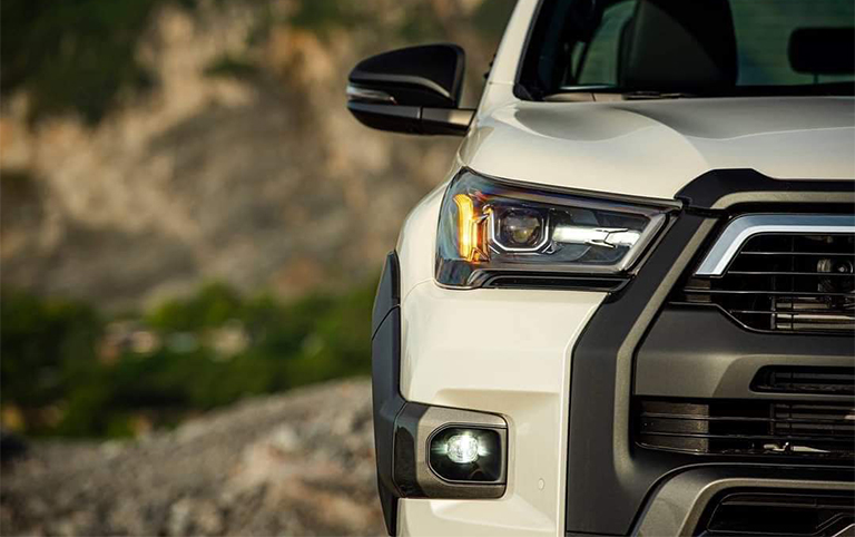 toyota-hilux-2021-6