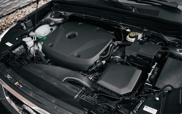 volvo xc40 2020