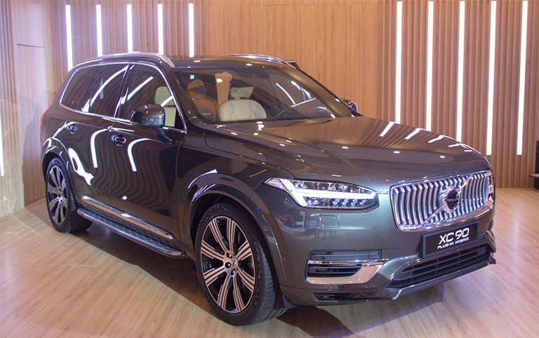 volvo-xc90-2020-1