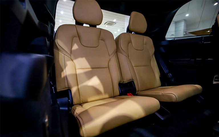 volvo-xc90-2020-10
