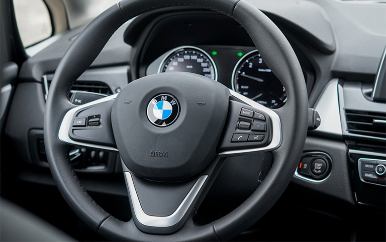 bmw-218i-2021-12