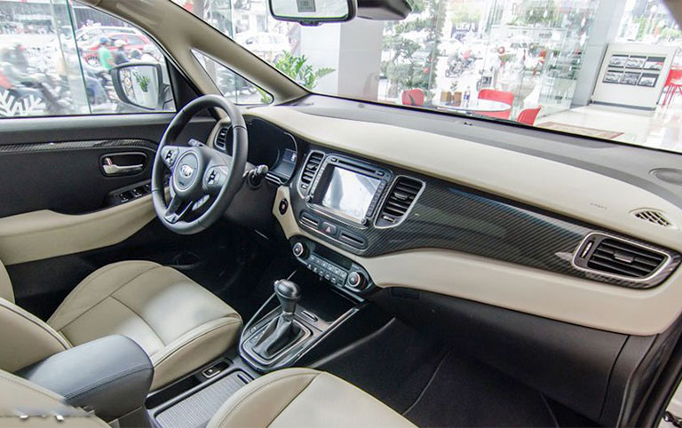 kia-rondo-2021-12