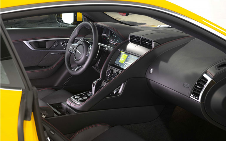 jaguar-f-type-2021-9