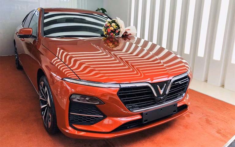 vinfast lux 2
