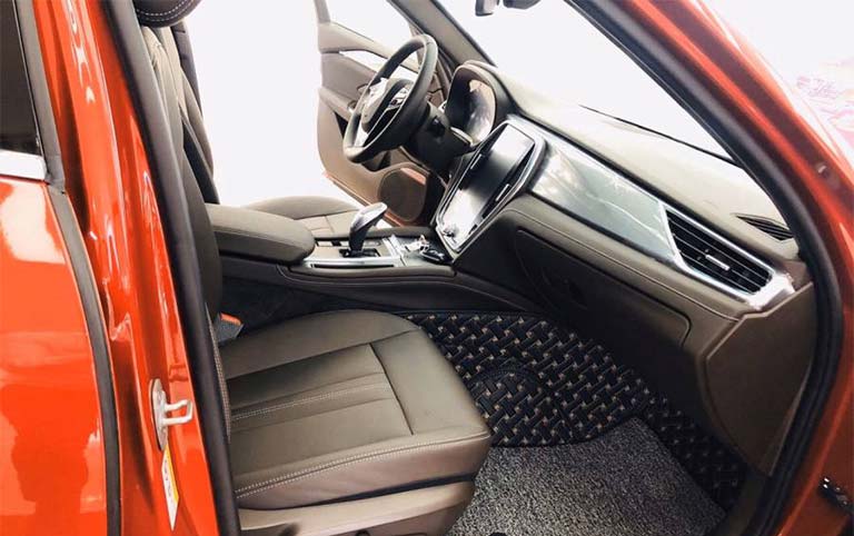 vinfast lux 4