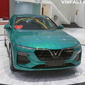 VinFast LUX A 2.0 màu mới cực ngầu - Giảm giá cực Sốc