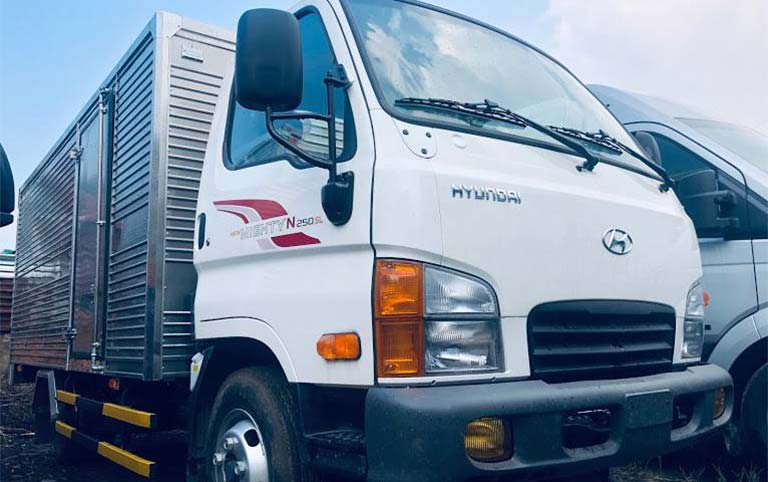 xe tai hyundai 1