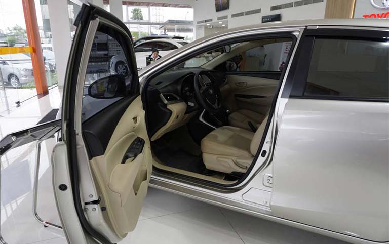 toyota vios 4